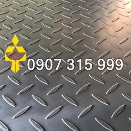 THÉP TẤM GÂN CHỐNG TRƯỢT SS400